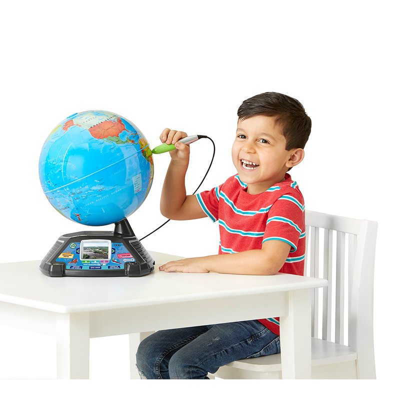 LeapFrog Magic Adventures Globe